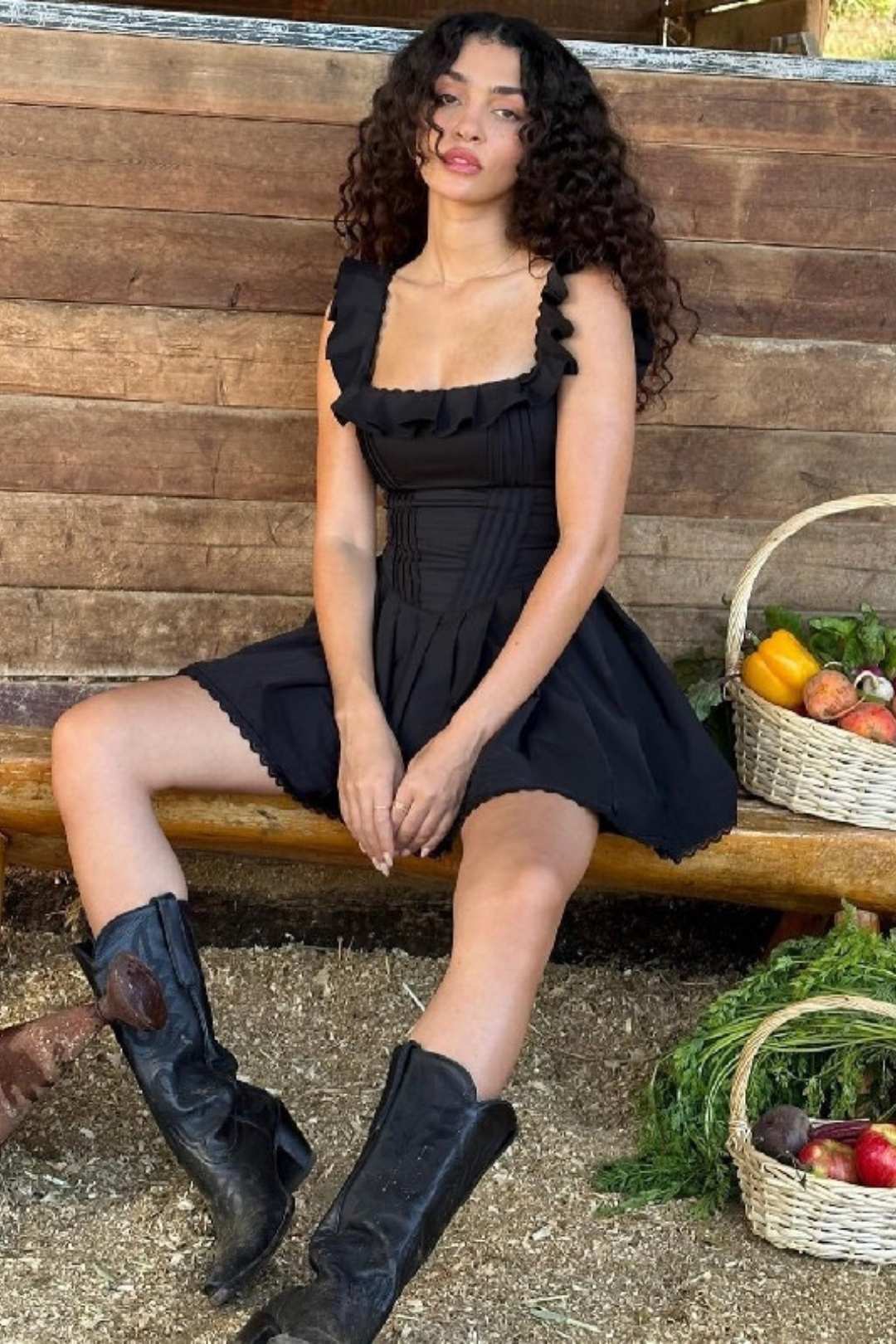 Square Collar Fungus Edge Fishbone Corset Dress