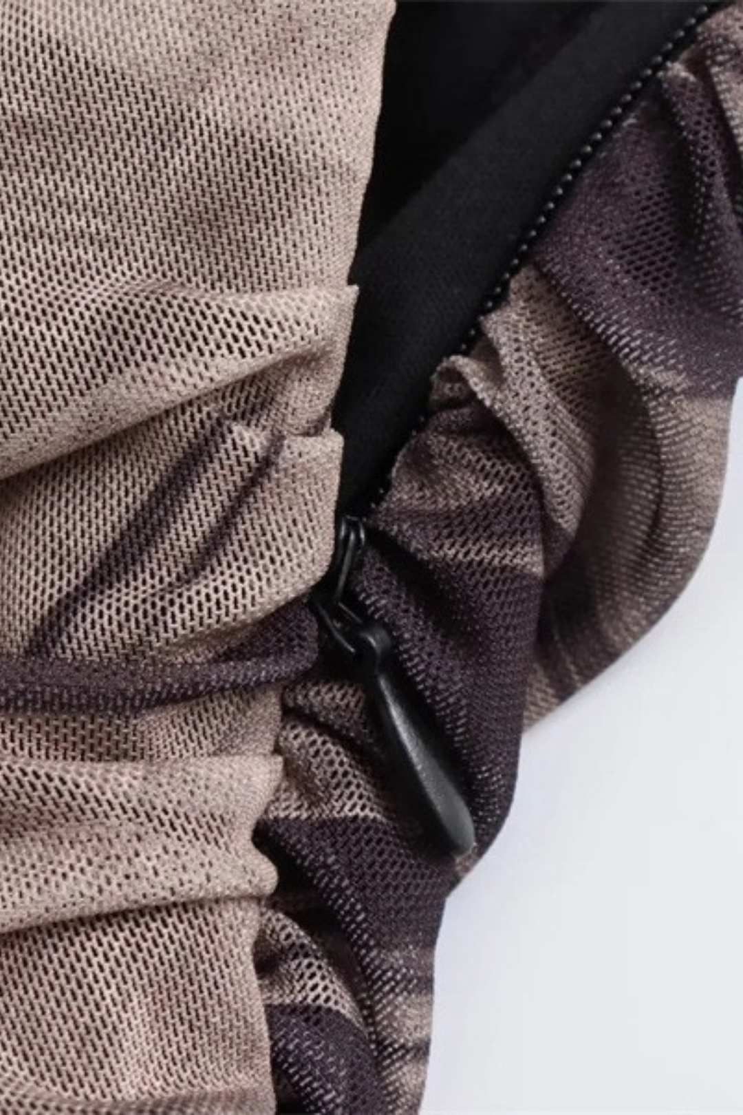 Simple Plain Color Line Style Silk Screen Print Dress