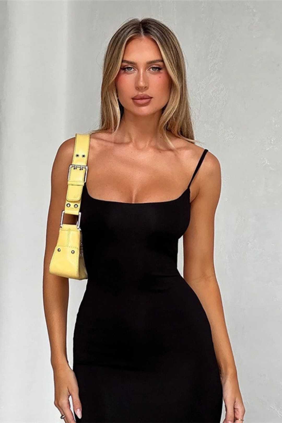 Sexy Backless Fashion Strappy Slim Hip Bottoming Dress