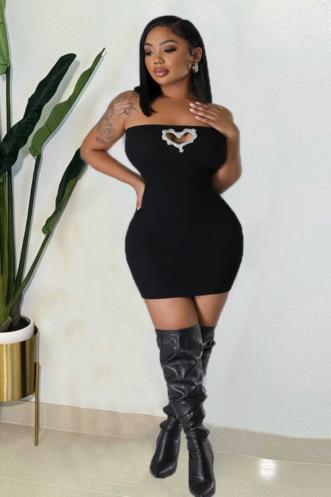 Wrapped Chest Love Rhinestone Hollow Hip-covering Sexy Dress