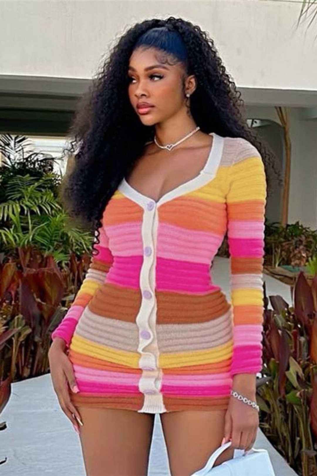 Color-blocked Knitted Buttoned Long-sleeved Slim Hip-hugging Dress