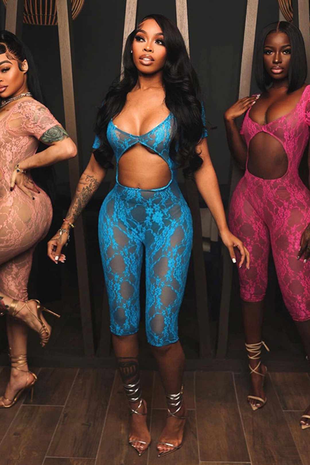 Lace Splicing U-neck Short-sleeved Navel-baring Hollow Jumpsuit 