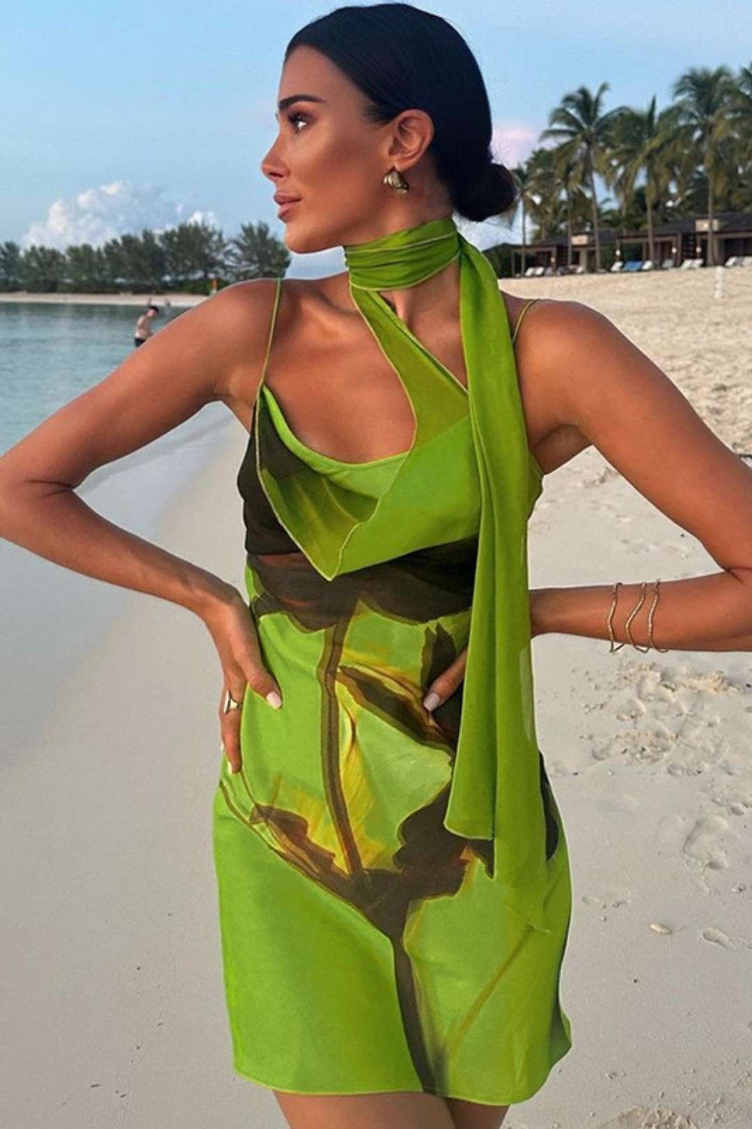 Fashion Print Sexy Backless Suspender Hip Dress