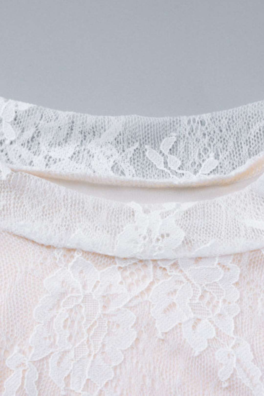 Sexy Hollow Lace Splicing Long Sleeve Dress