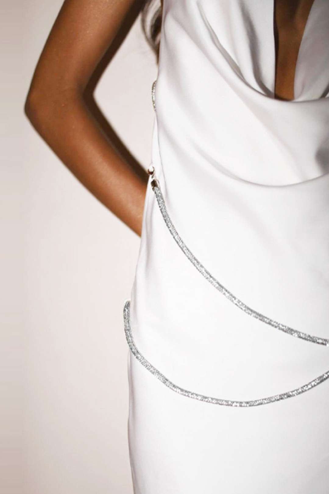Sexy Backless Chain Slim Hip Dress
