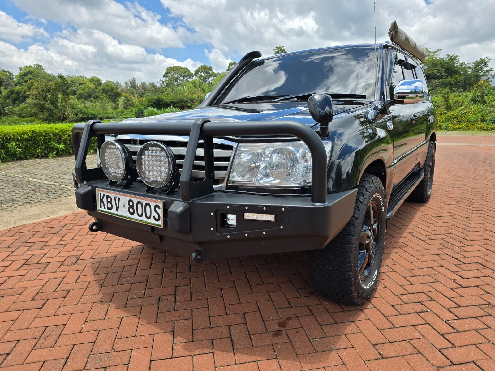 Toyota Landcruiser J100 Series