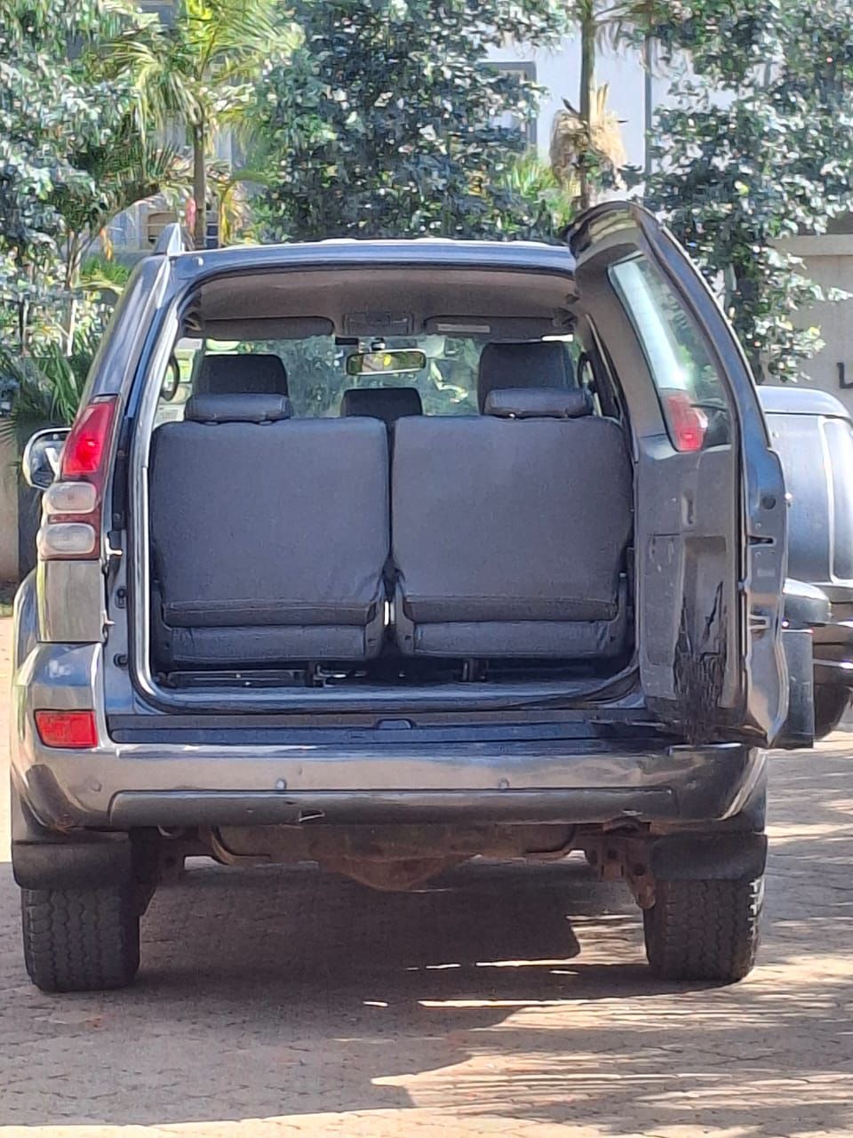 Toyota Landcruiser Prado