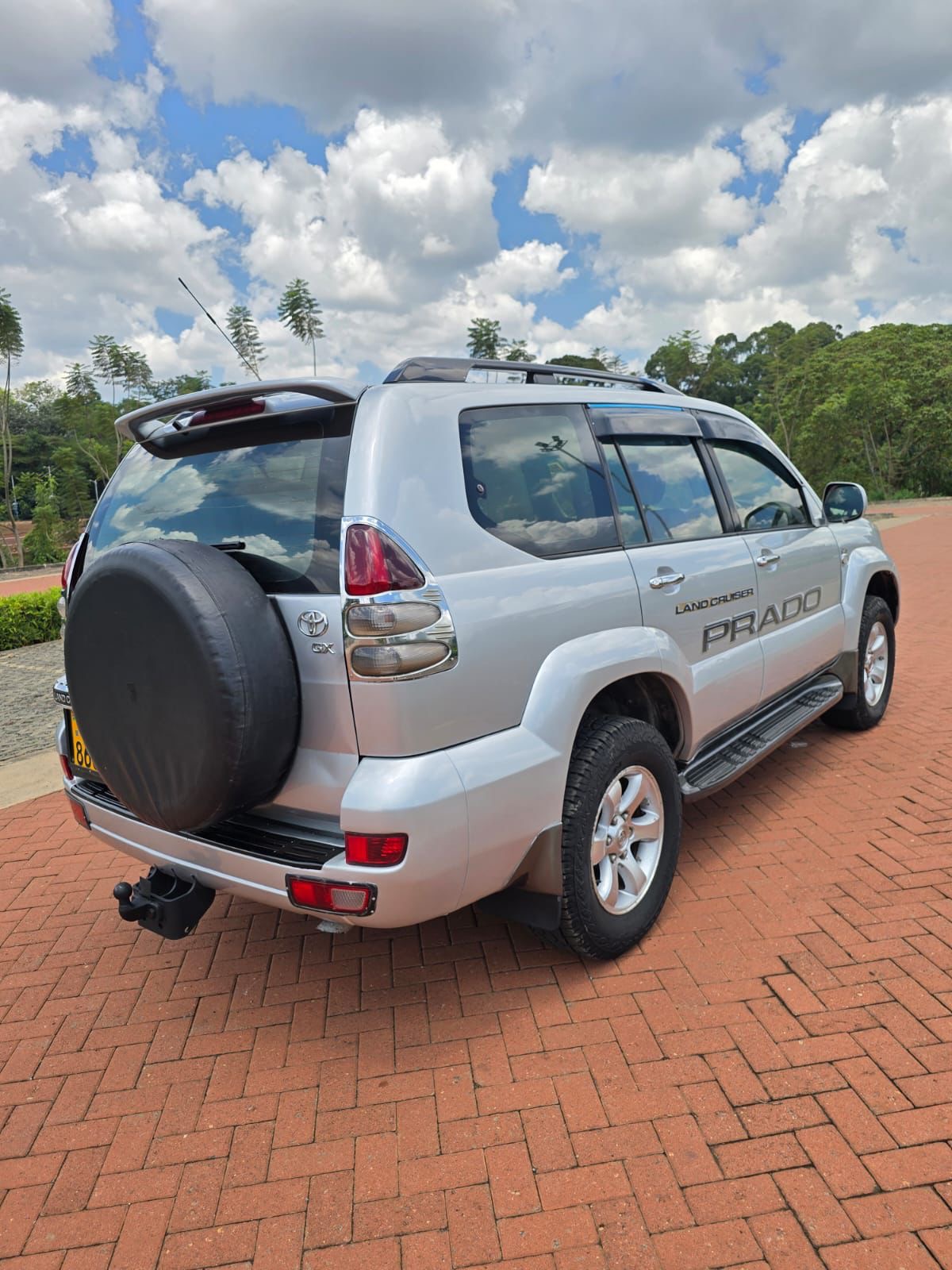 Toyota Landcruiser Prado J120