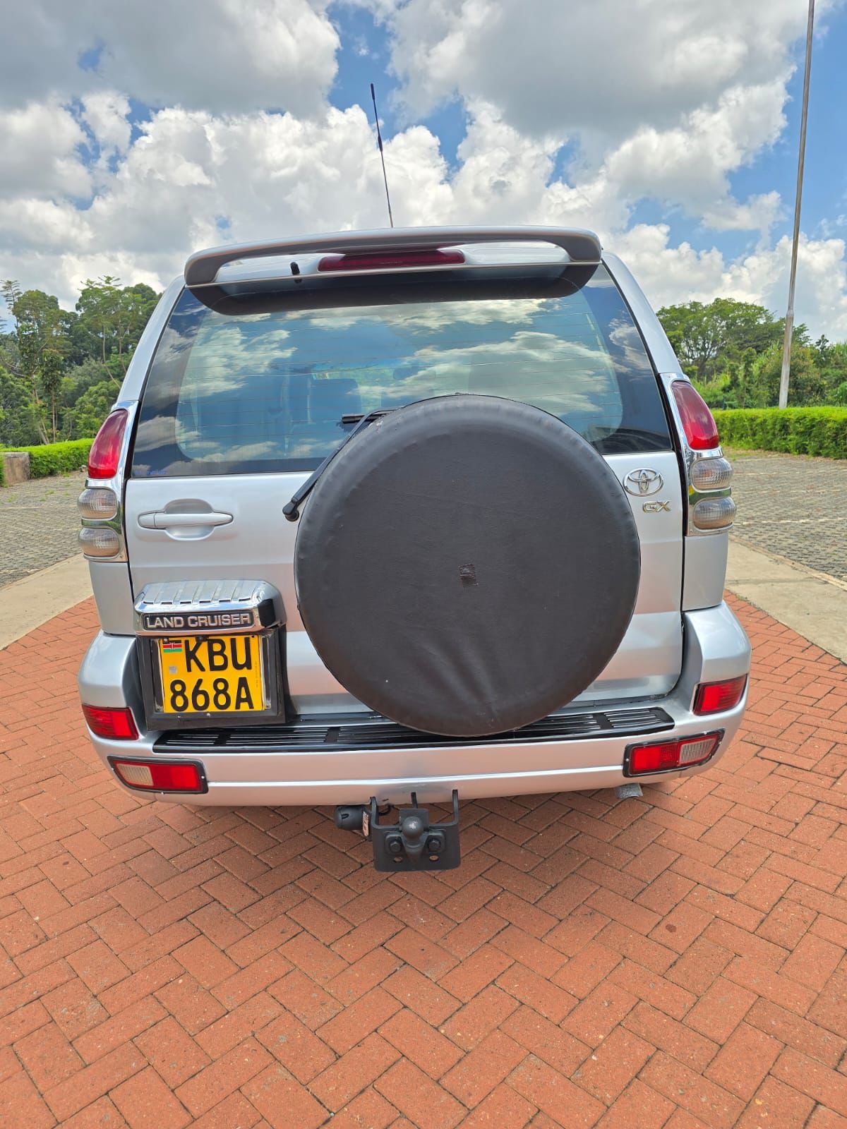 Toyota Landcruiser Prado J120