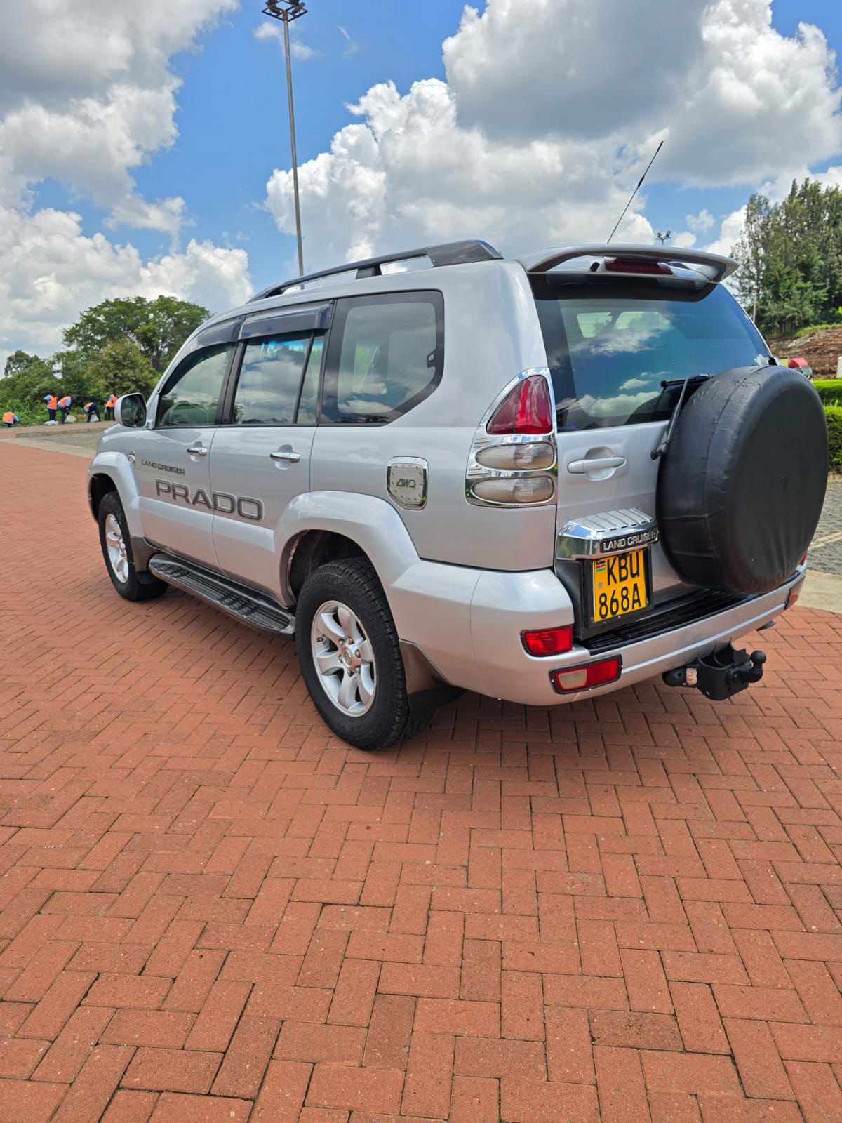 Toyota Landcruiser Prado J120