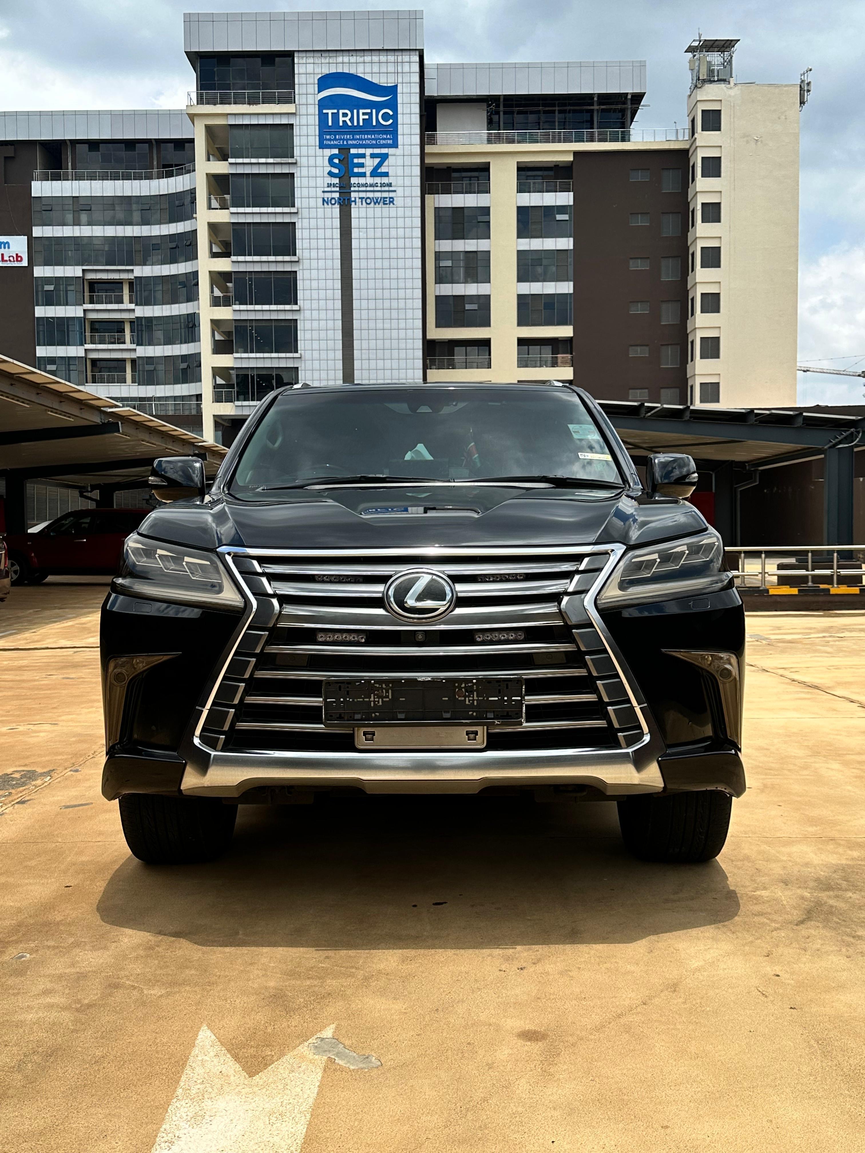 Lexus LX 570