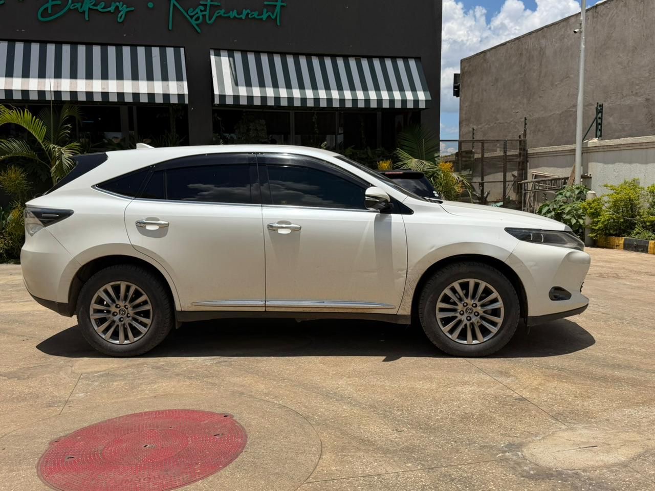 Toyota Harrier 2015
