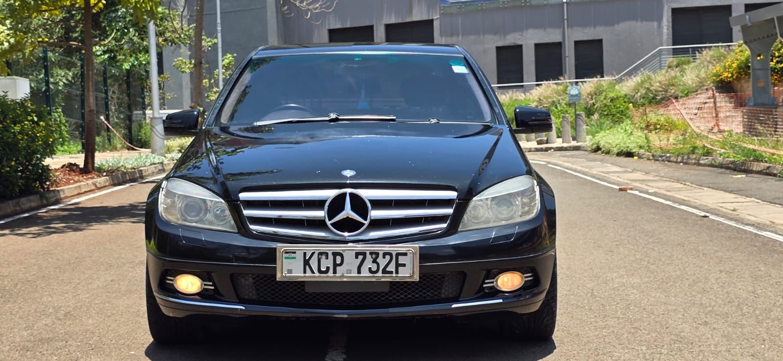 Mercedes Benz C200