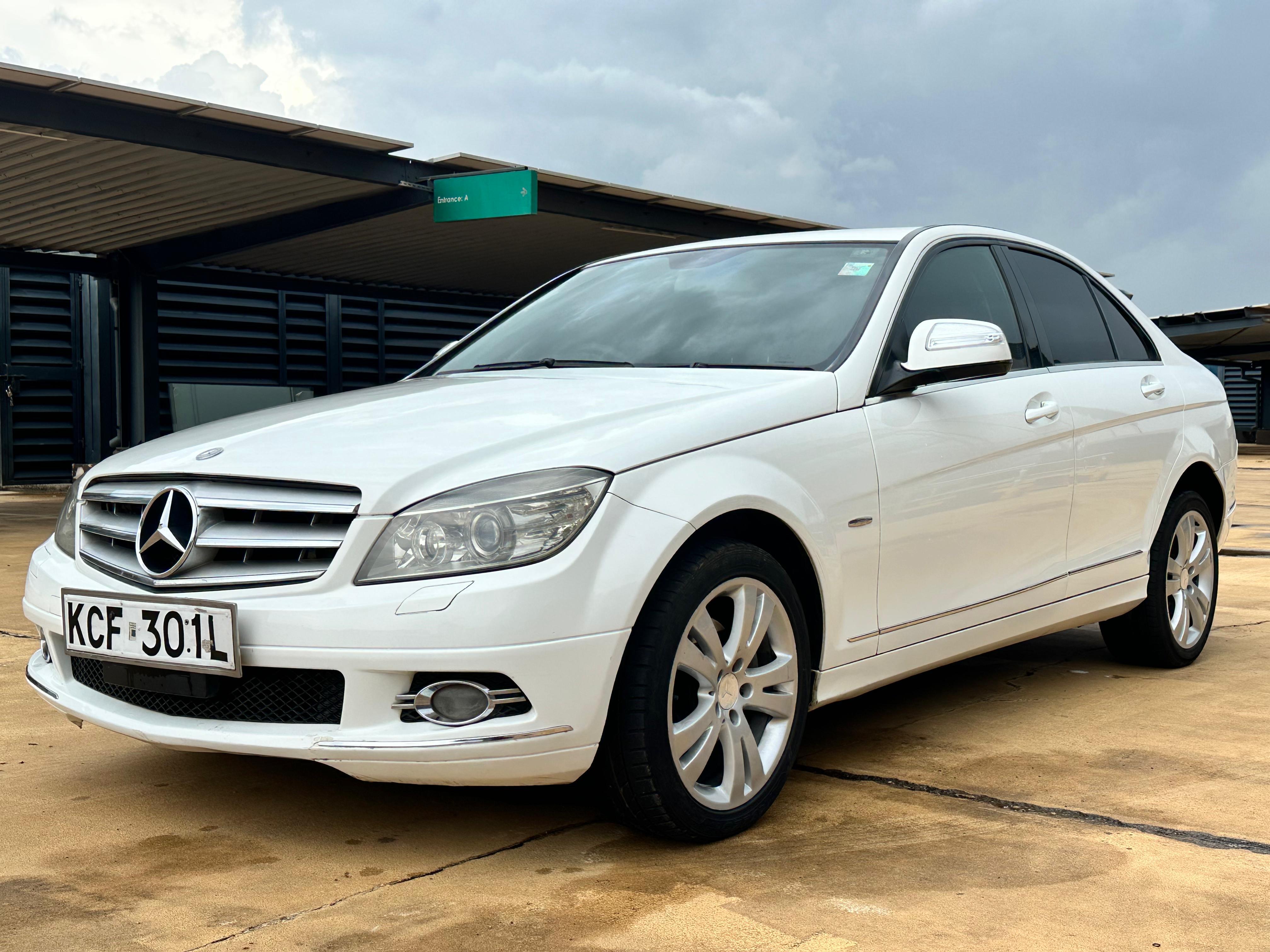 Mercedes Benz C200
