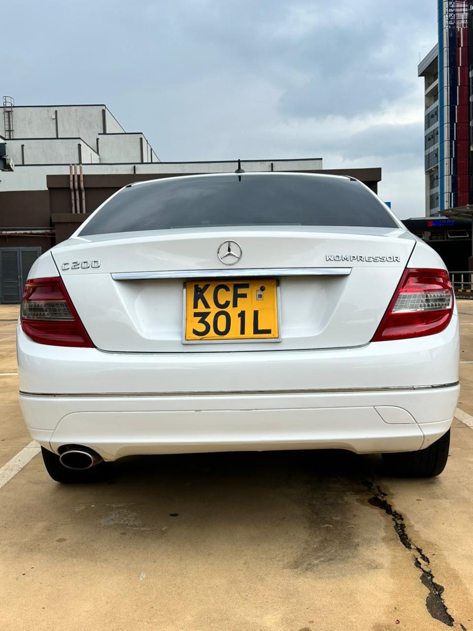 Mercedes Benz C200