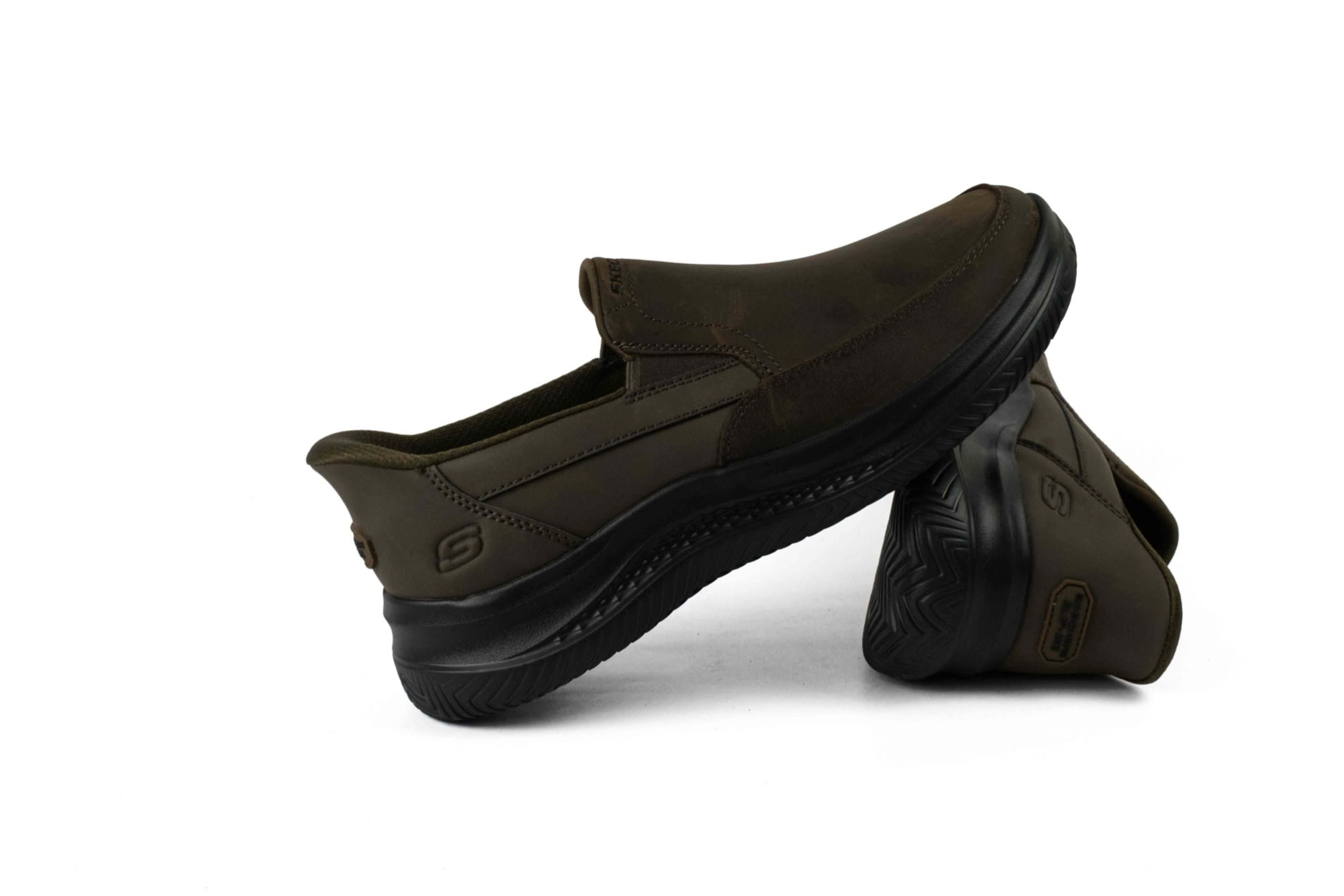 TENIS SKECHERS HOMBRE HASTING MOCASIN CAFE vista 5