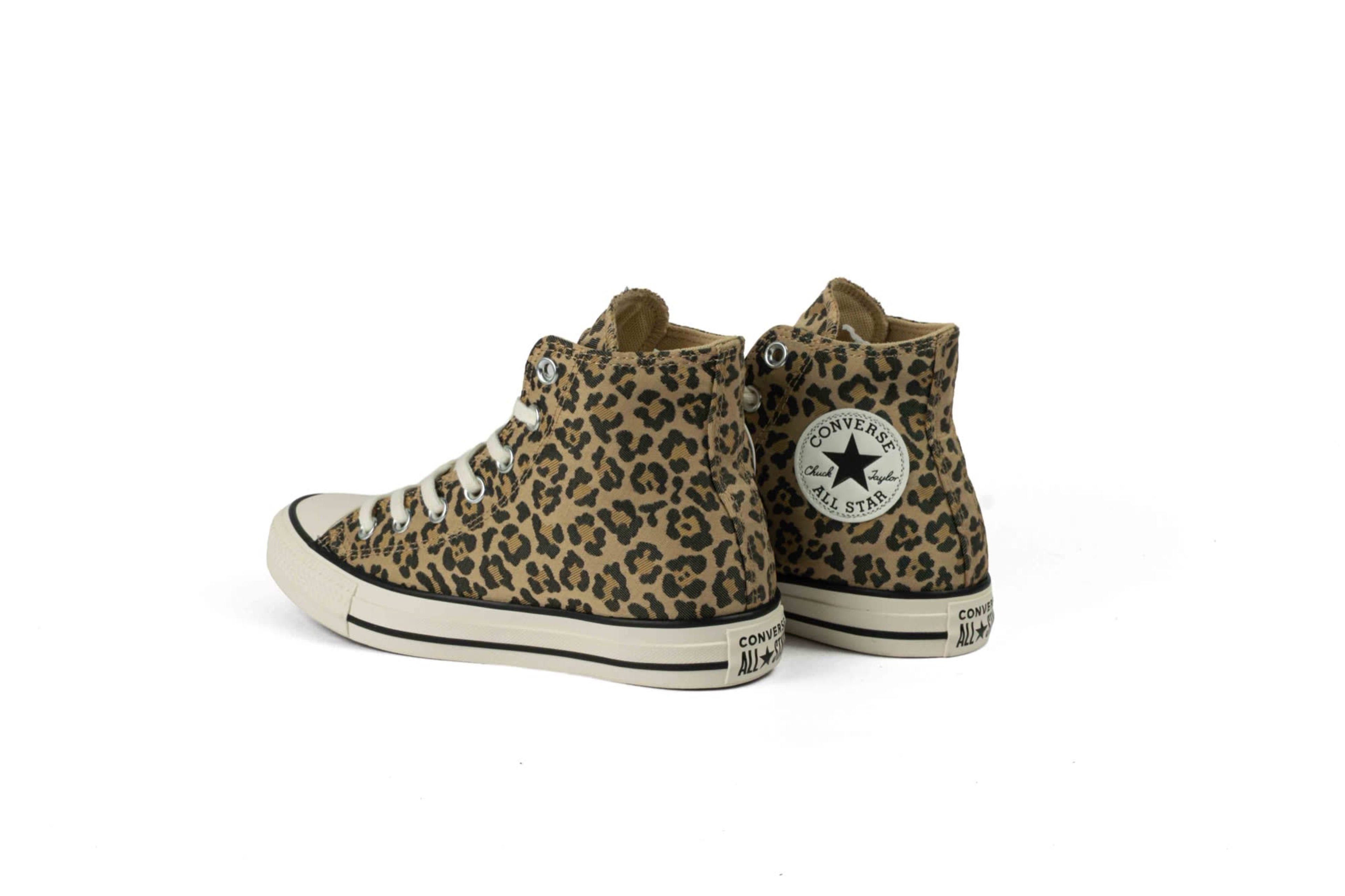 BOTA CONVERSE ANIMAL PRINT CLÁSICA CAQUI/NEGRO vista 4