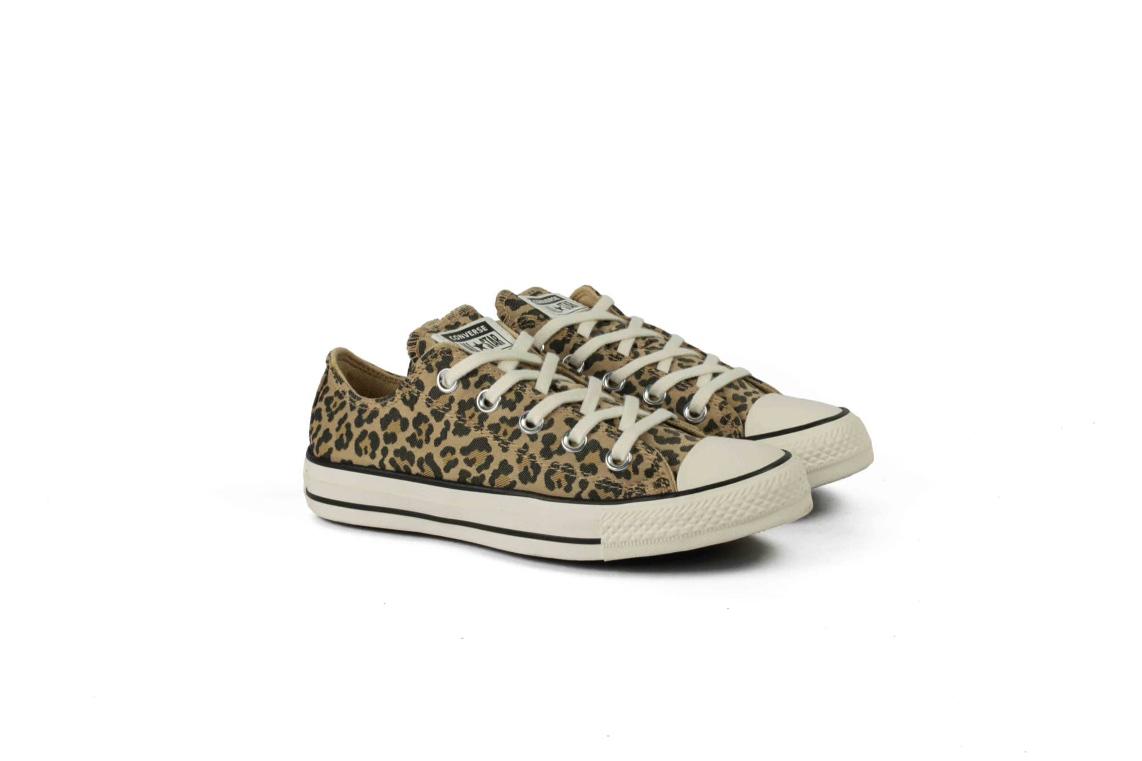 TENIS CONVERSE CLÁSICO MUJER ANIMAL PRINT CAQUÍ/NEGRO vista 1