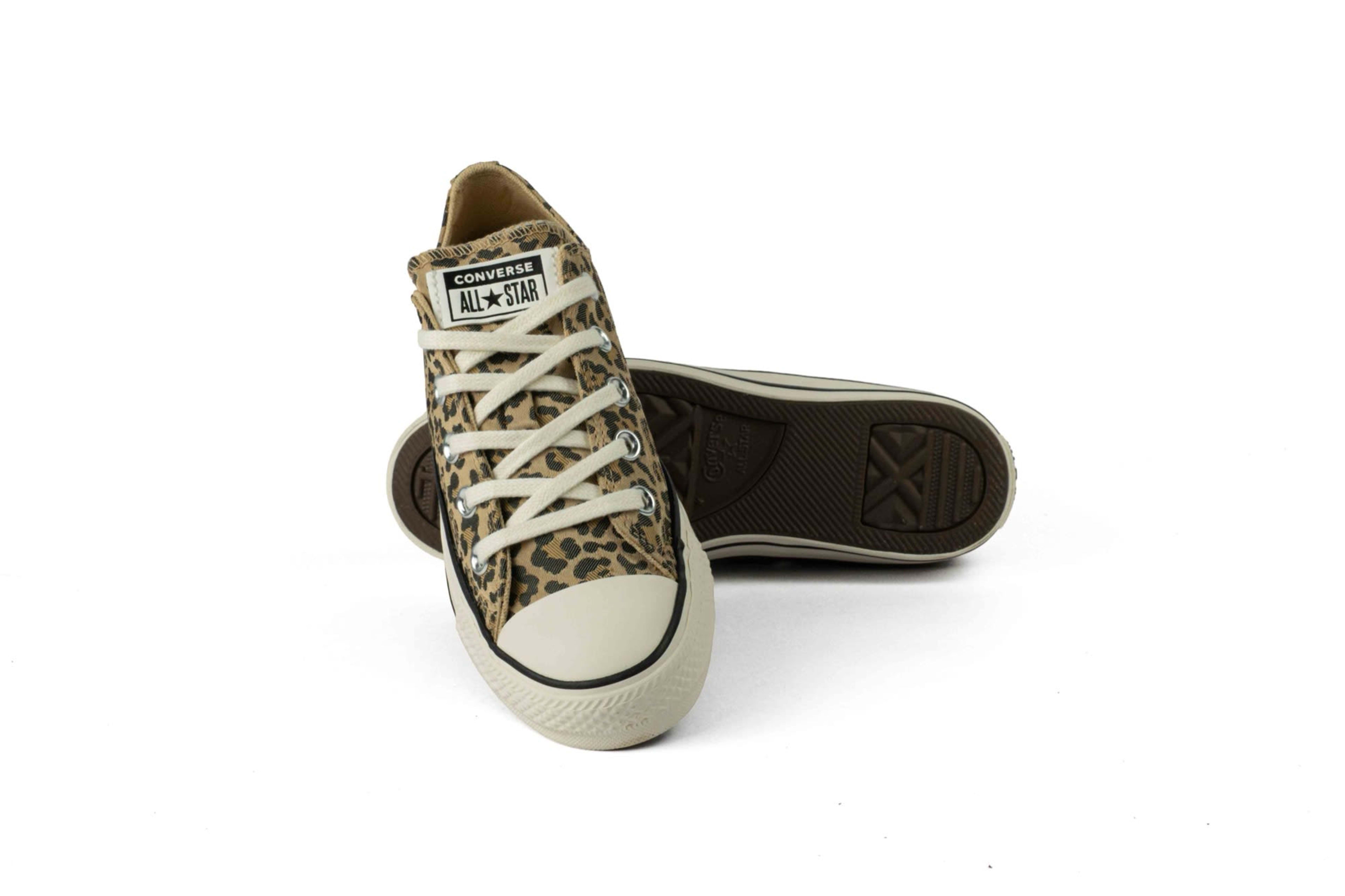 TENIS CONVERSE CLÁSICO MUJER ANIMAL PRINT CAQUÍ/NEGRO vista 5