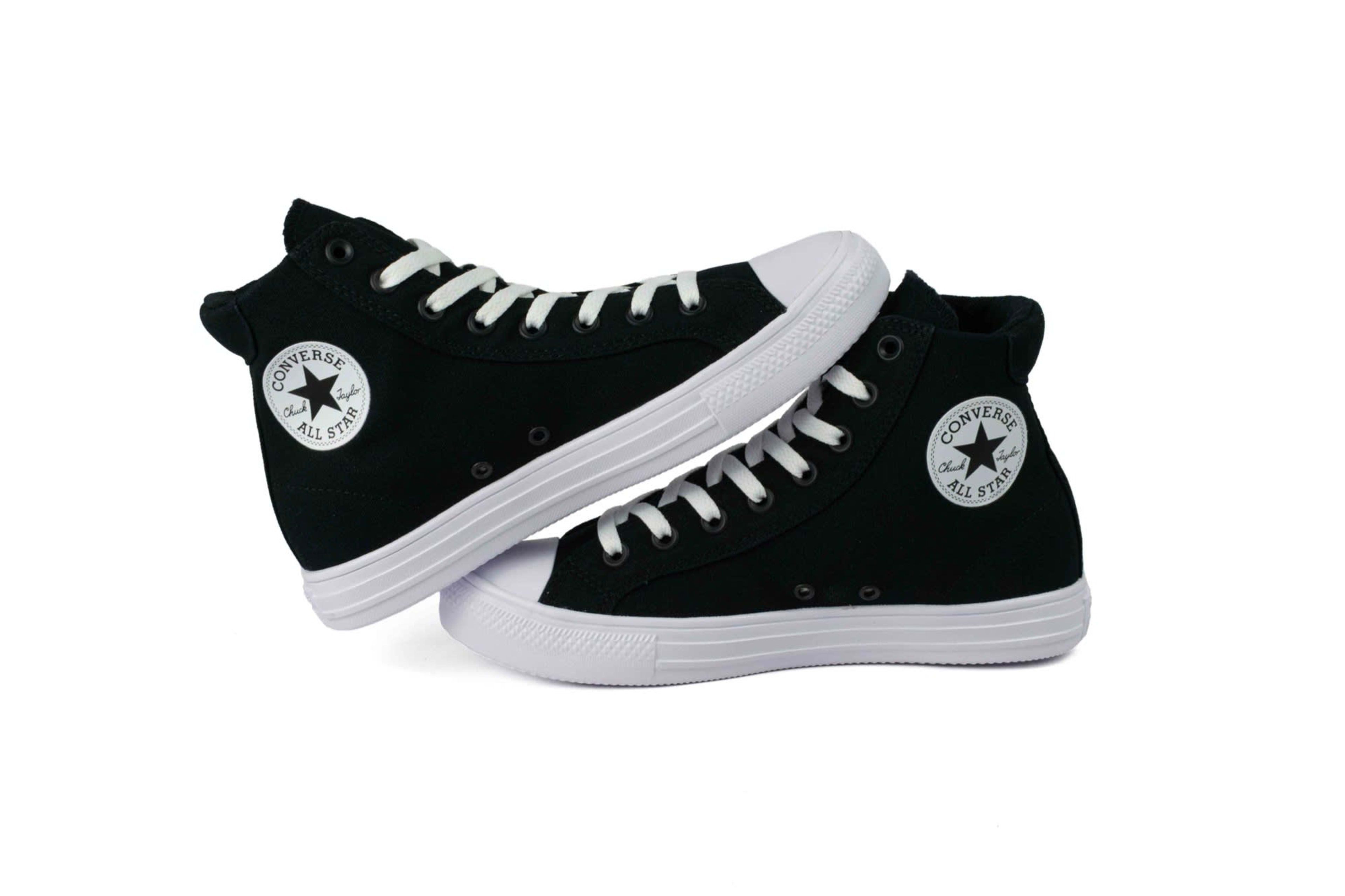 MEDIA BOTA CONVERSE CHUCK TAYLO ULTRA LIVIANA NEGRA vista 5