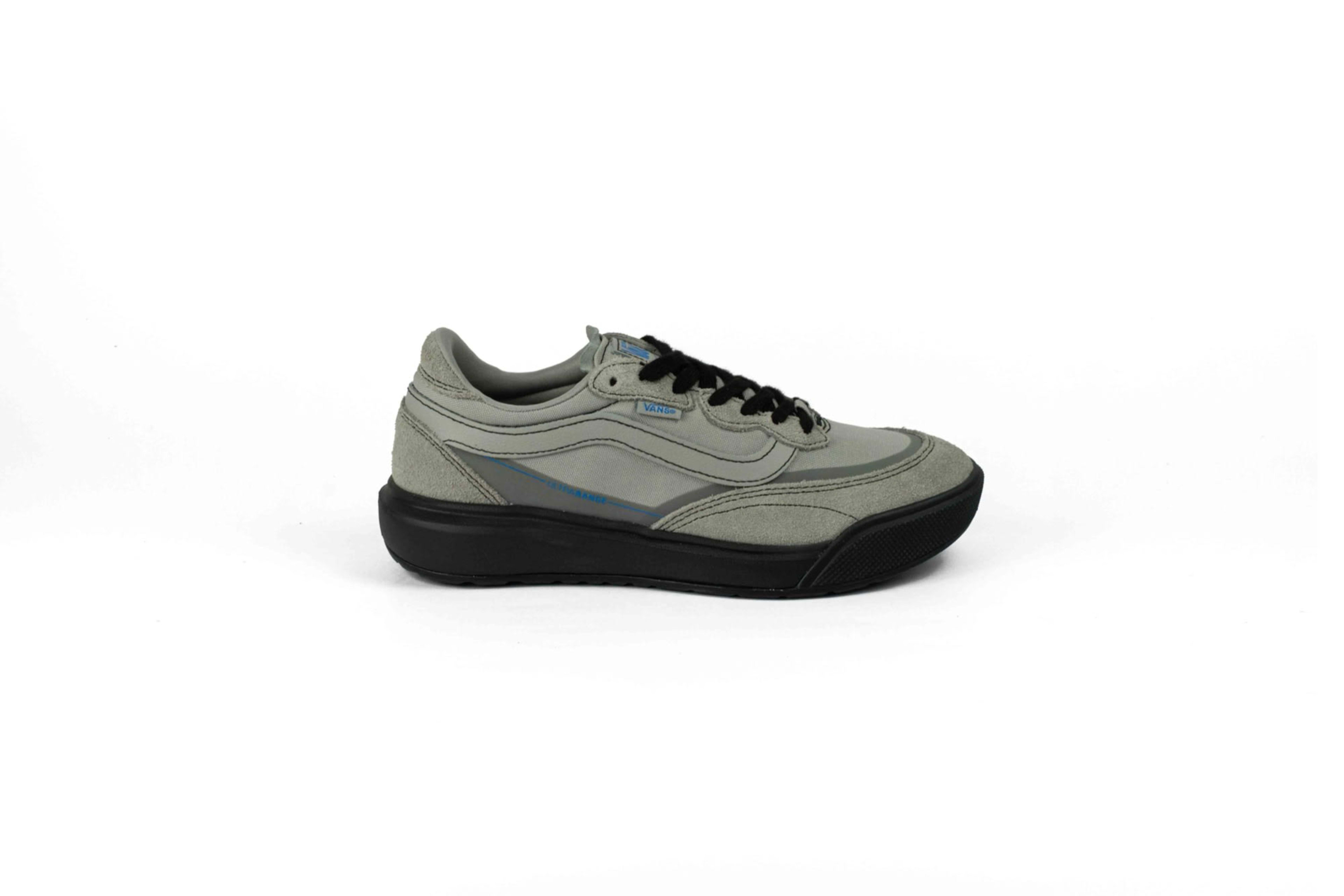 TENIS VANS ULTRARANGE 2.0 GRIS LLOVIZNA vista 2