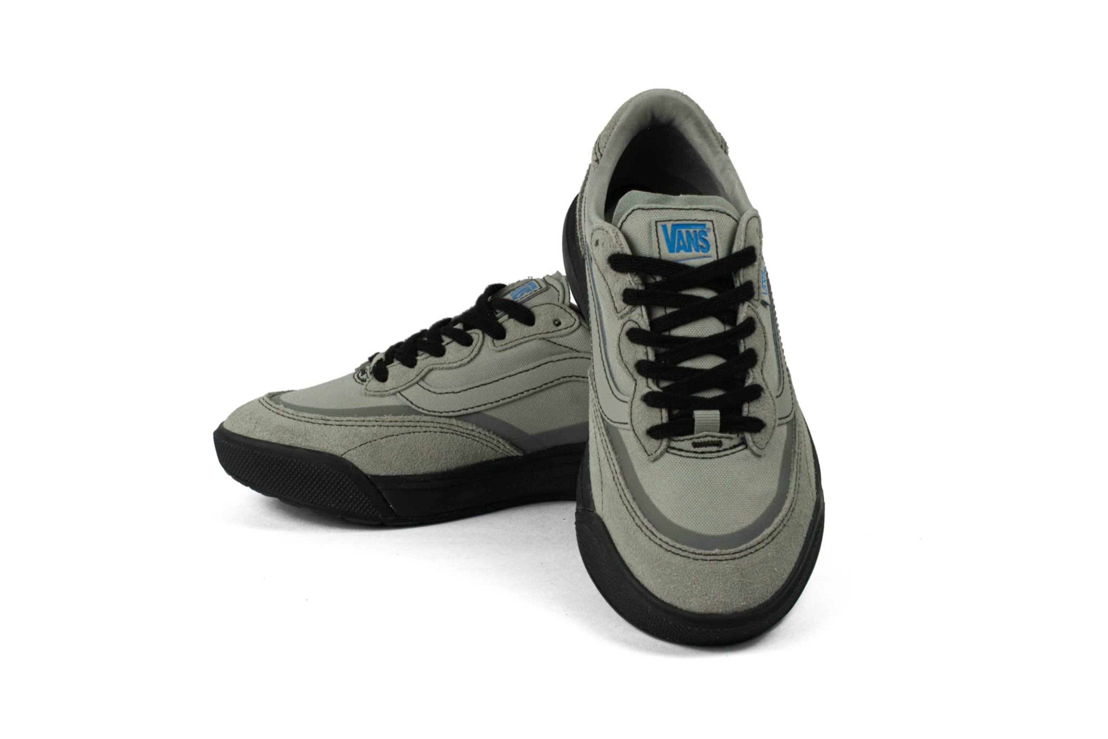 TENIS VANS ULTRARANGE 2.0 GRIS LLOVIZNA vista 5