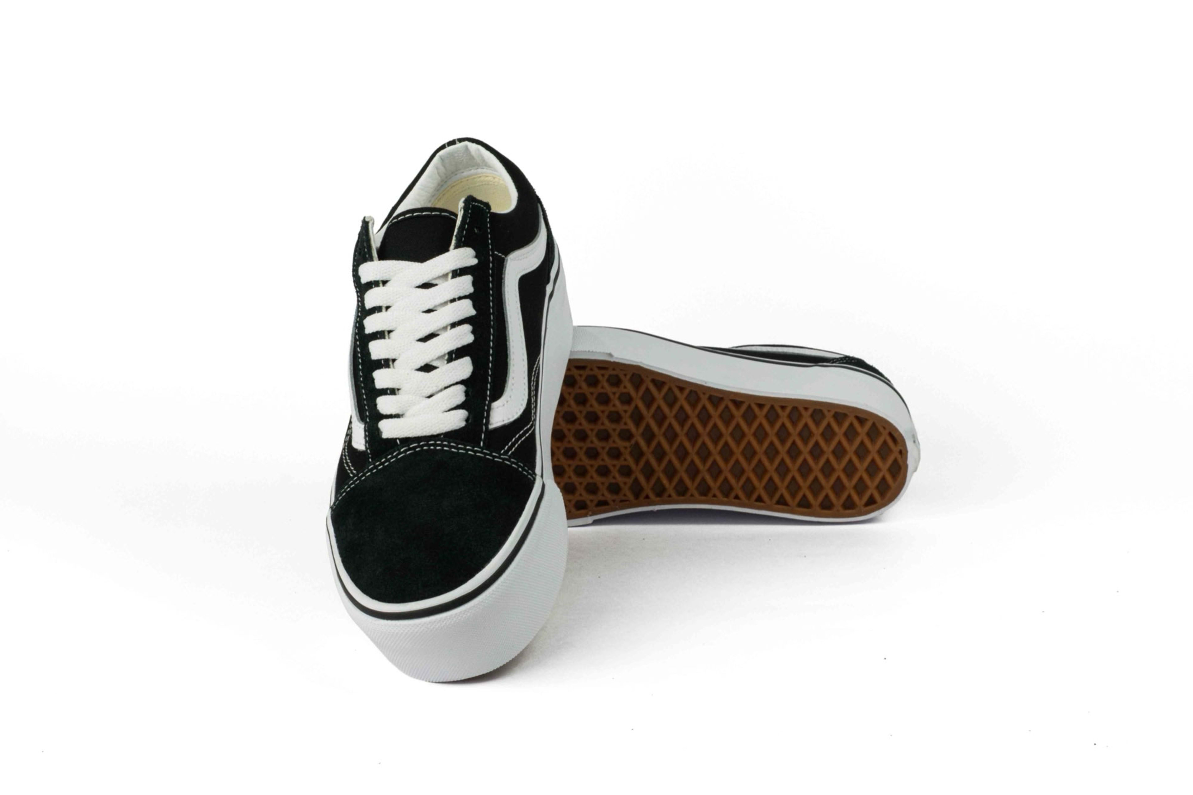 TENIS VANS OLD SKOOL NEGRO PLATAFORMA MUJER vista 5