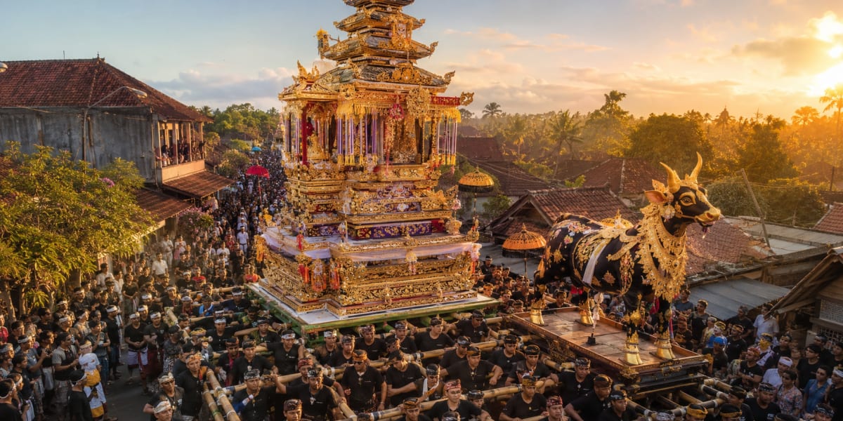 Ngaben cremation ceremony procession, Bali