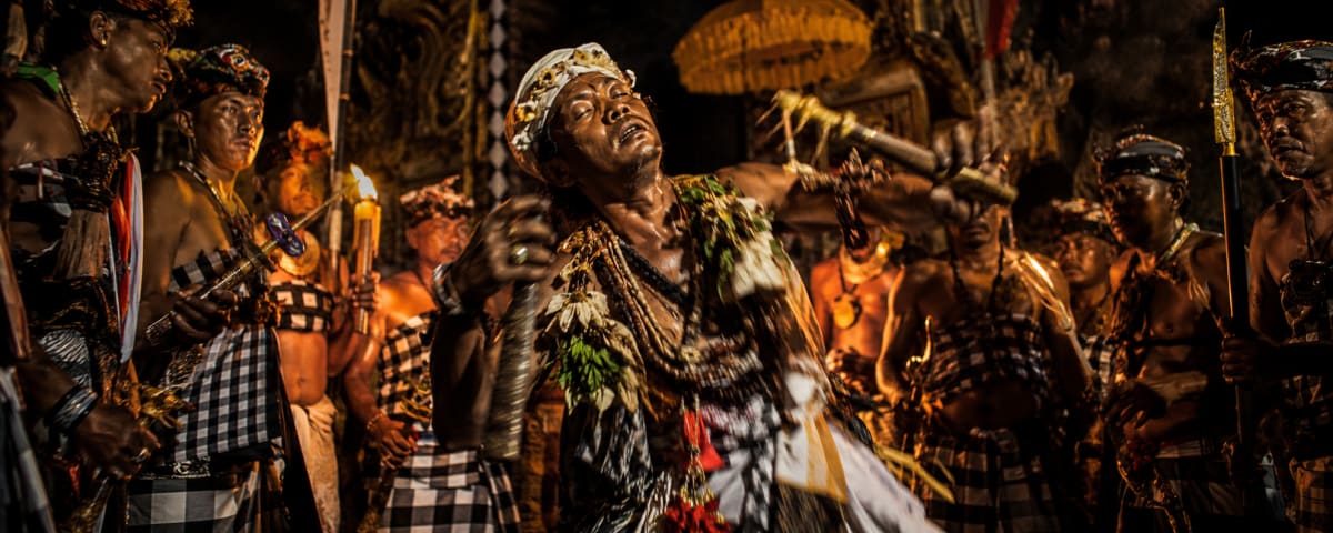 Ngerebong trance ceremony, Pura Petilan Bali