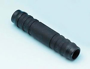 Skjøtenippel plast rett 1/2 x 1/2