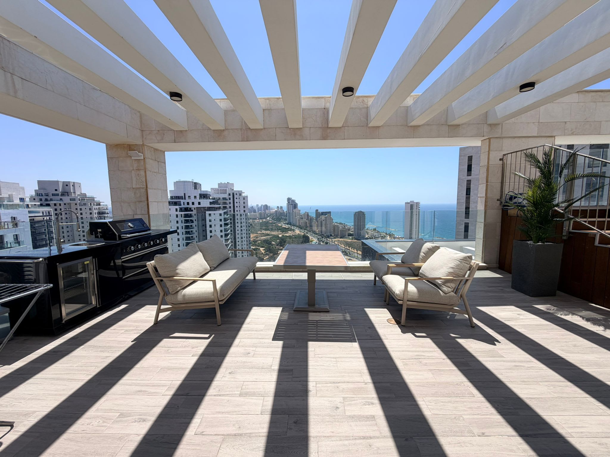 Duplex penthouse