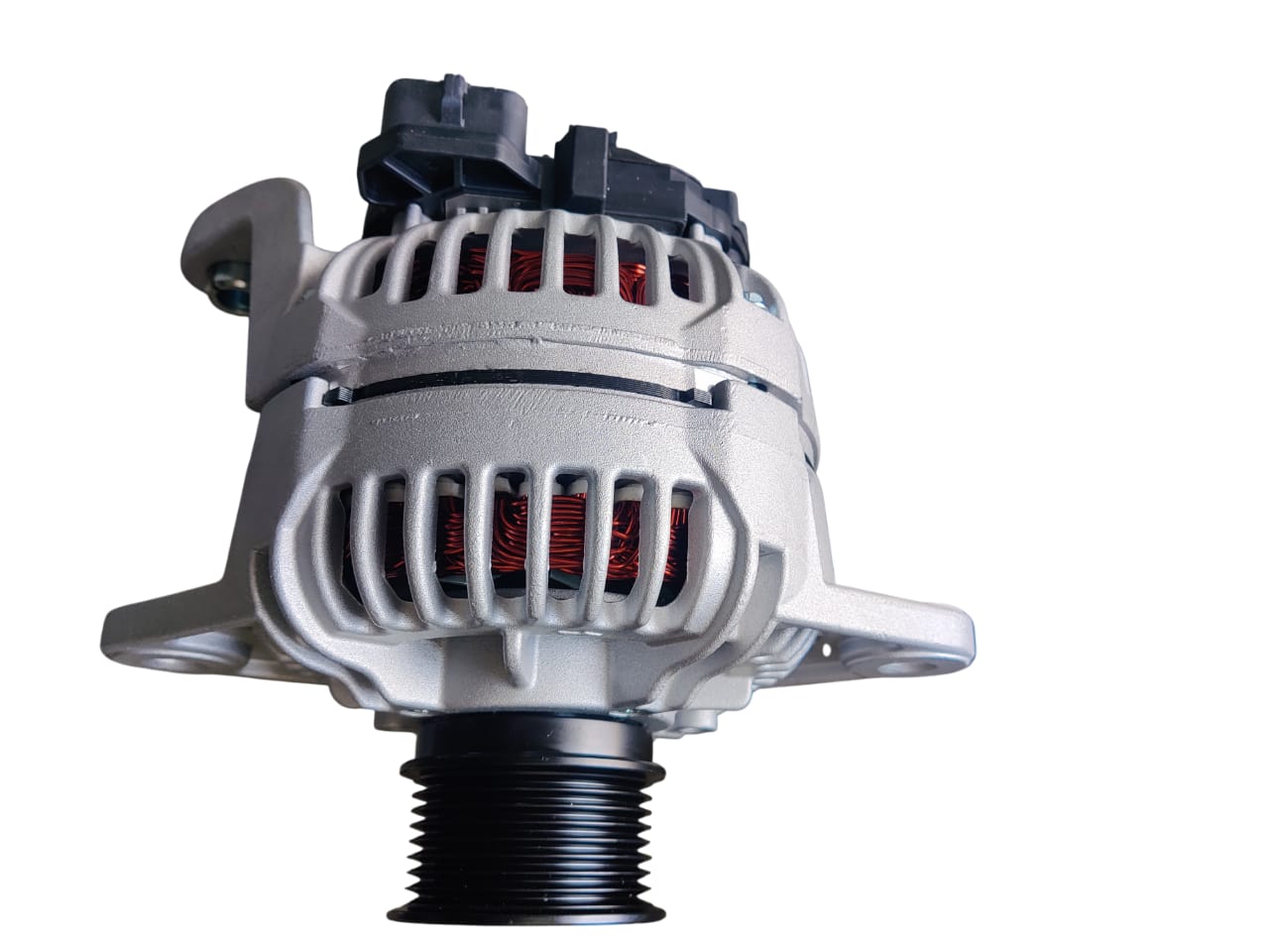 1986 A01 033 Alternator Bosch – 24V 110A Automotive Alternator Supplier