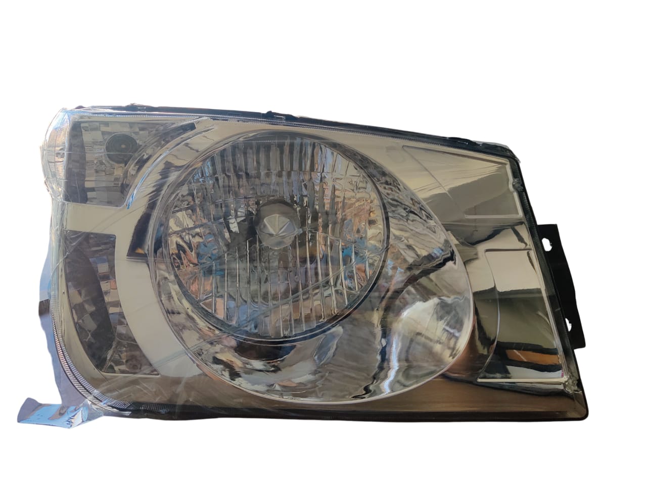 Mahindra Bolero Headlight Assembly – Original - HLA-BLRO-47T2R Supplier Varroc
