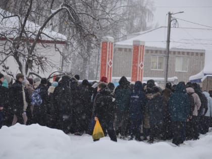 Сотни школьников эвакуировали в Башкирии
