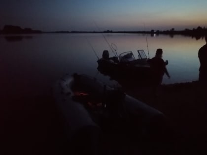 На озере в Башкирии резиновая  лодка столкнулась с моторной, есть пострадавшая