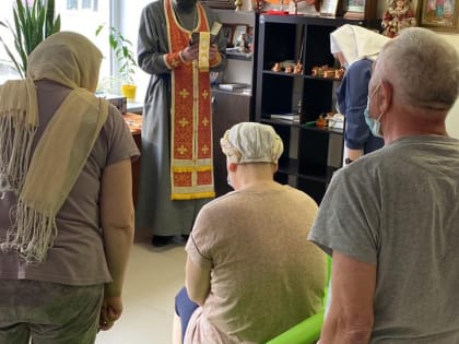 Светлая Пасха в стенах паллиативного отделения онкодиспансера