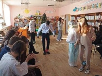 Крещенские посиделки «Ах, святые вечера! Праздновать пришла пора»