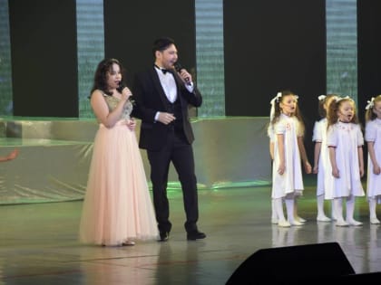 В ГКЗ «Башкортостан» состоялся Гала-концерт благотворительной акции «Творческая Елка желаний»