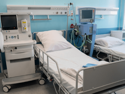 «Сгораю пятый день». Уфимка пожаловалась Хабирову, что ее не положили в больницу из-за праздников