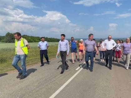 В Башкирии грузовики разрушили 30 км дороги