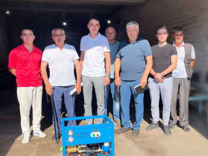 Ишимбайской ЦРБ подарили бесконтактную автомойку