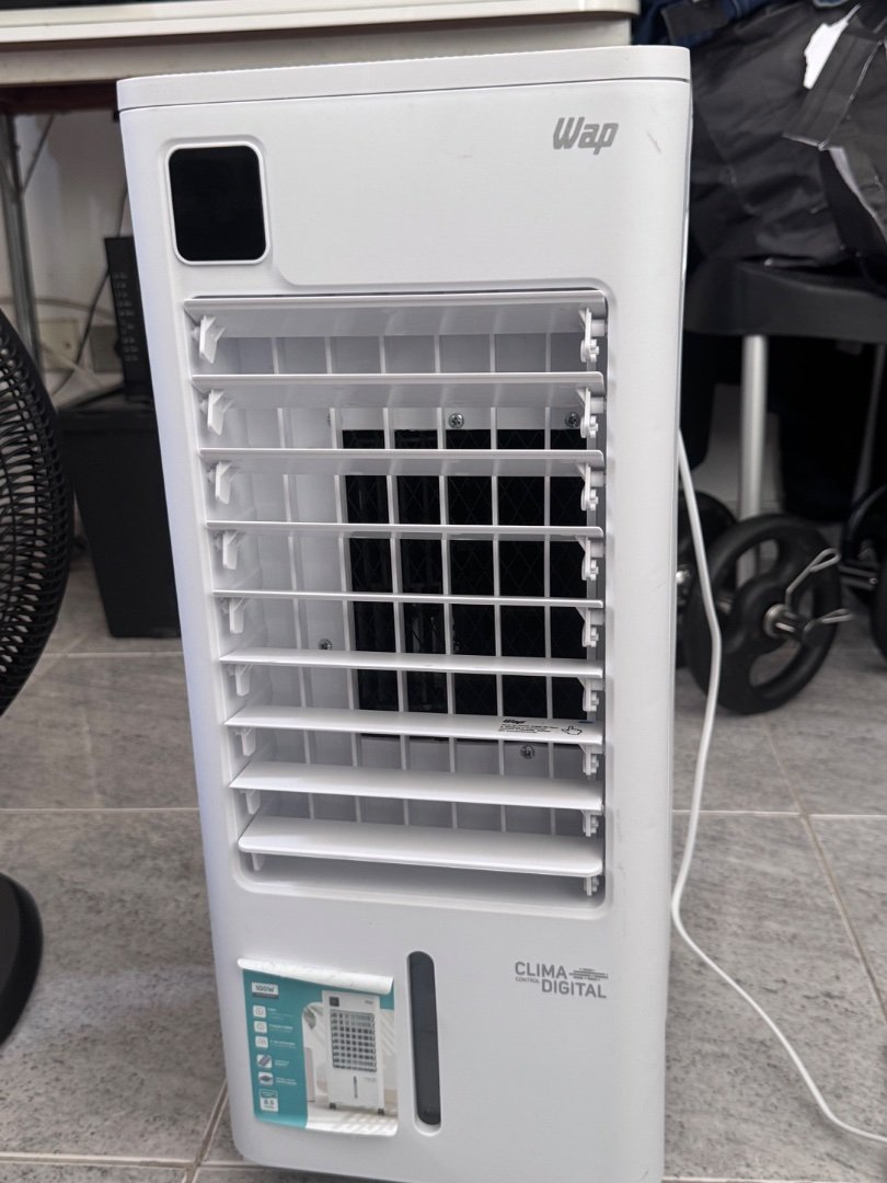 Climatizador de Ar Wap Clima Control Digital Com 3 Velocidades e Painel Digital Touch