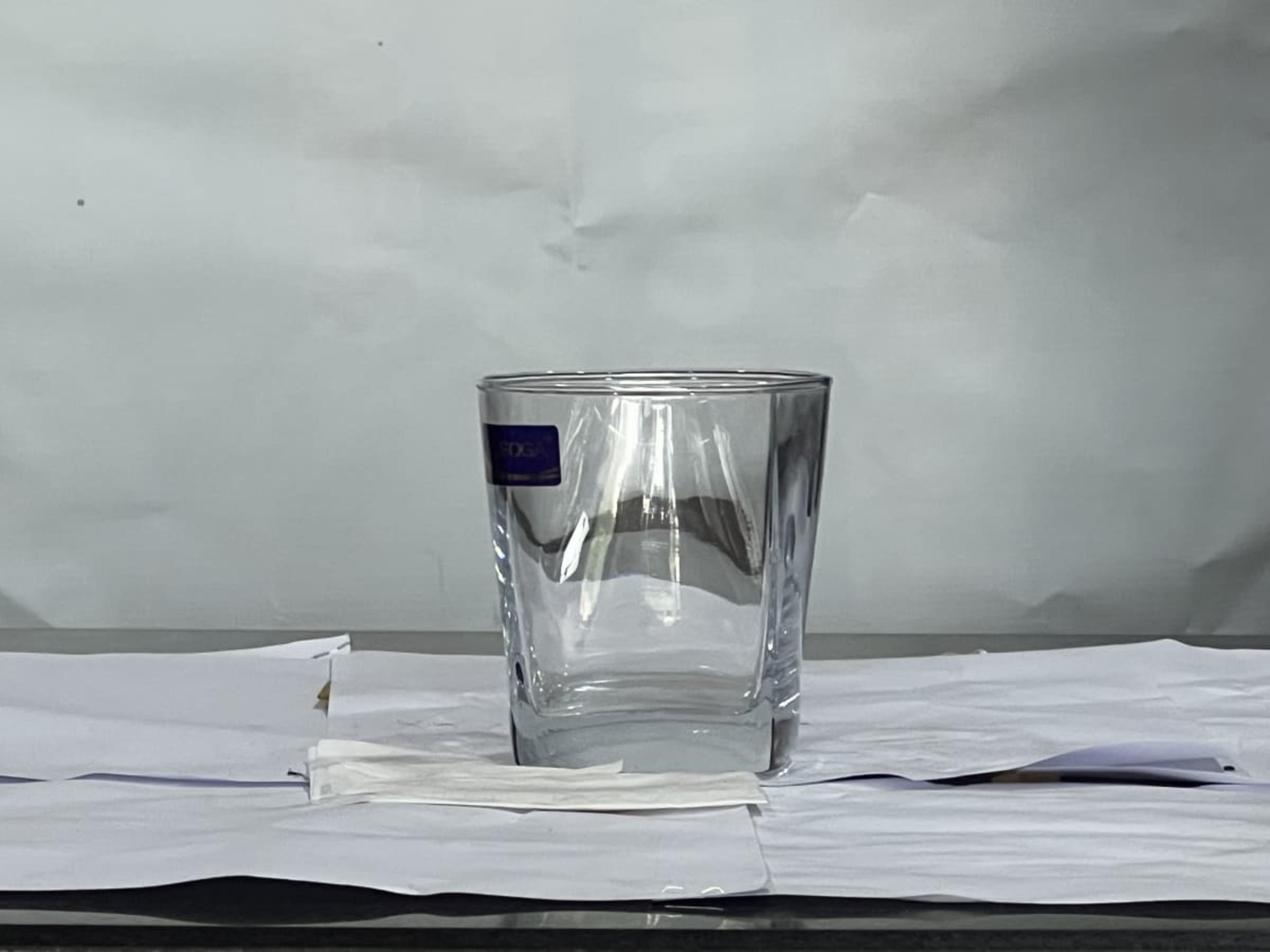 Glass 2 Acha