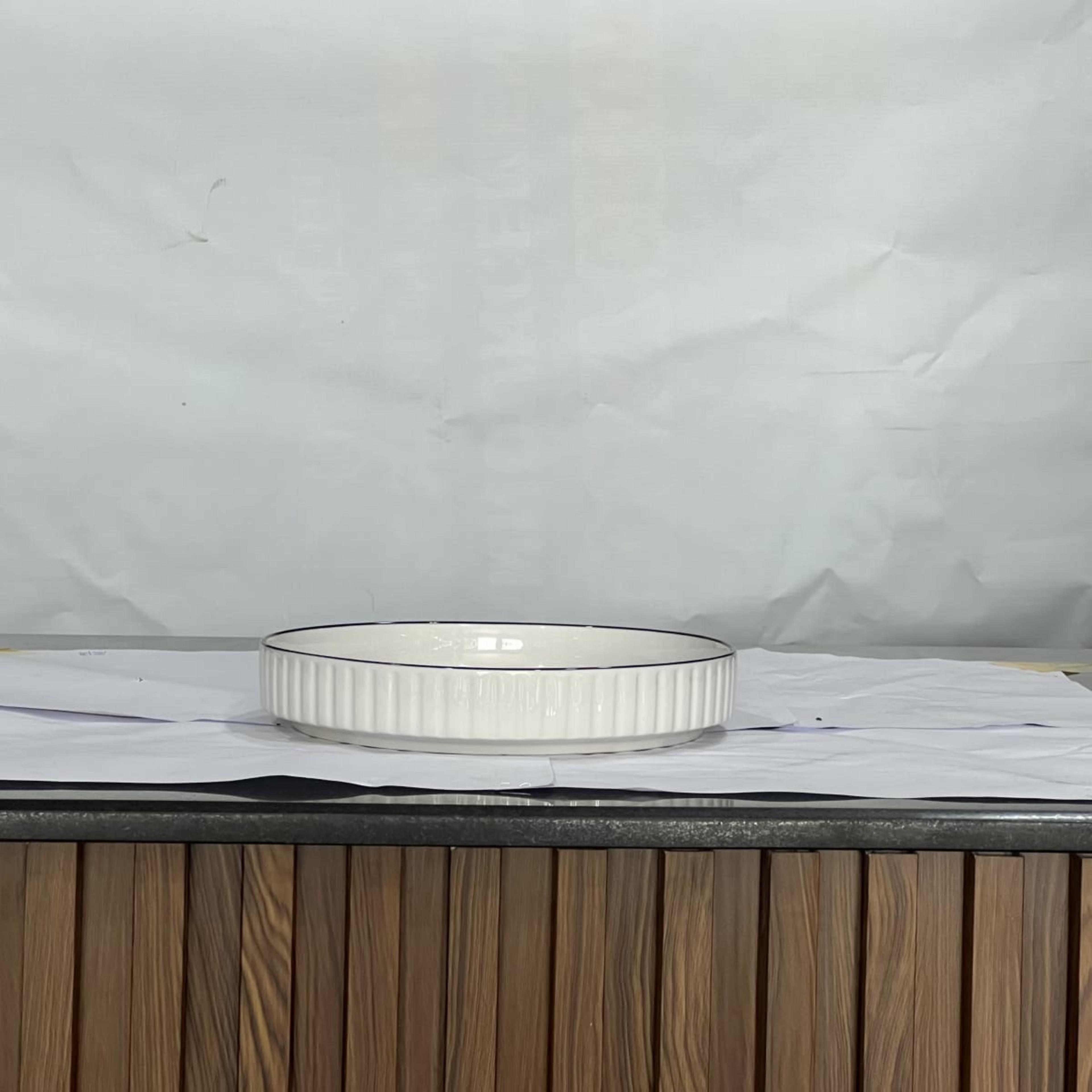 Black Top Small Dish