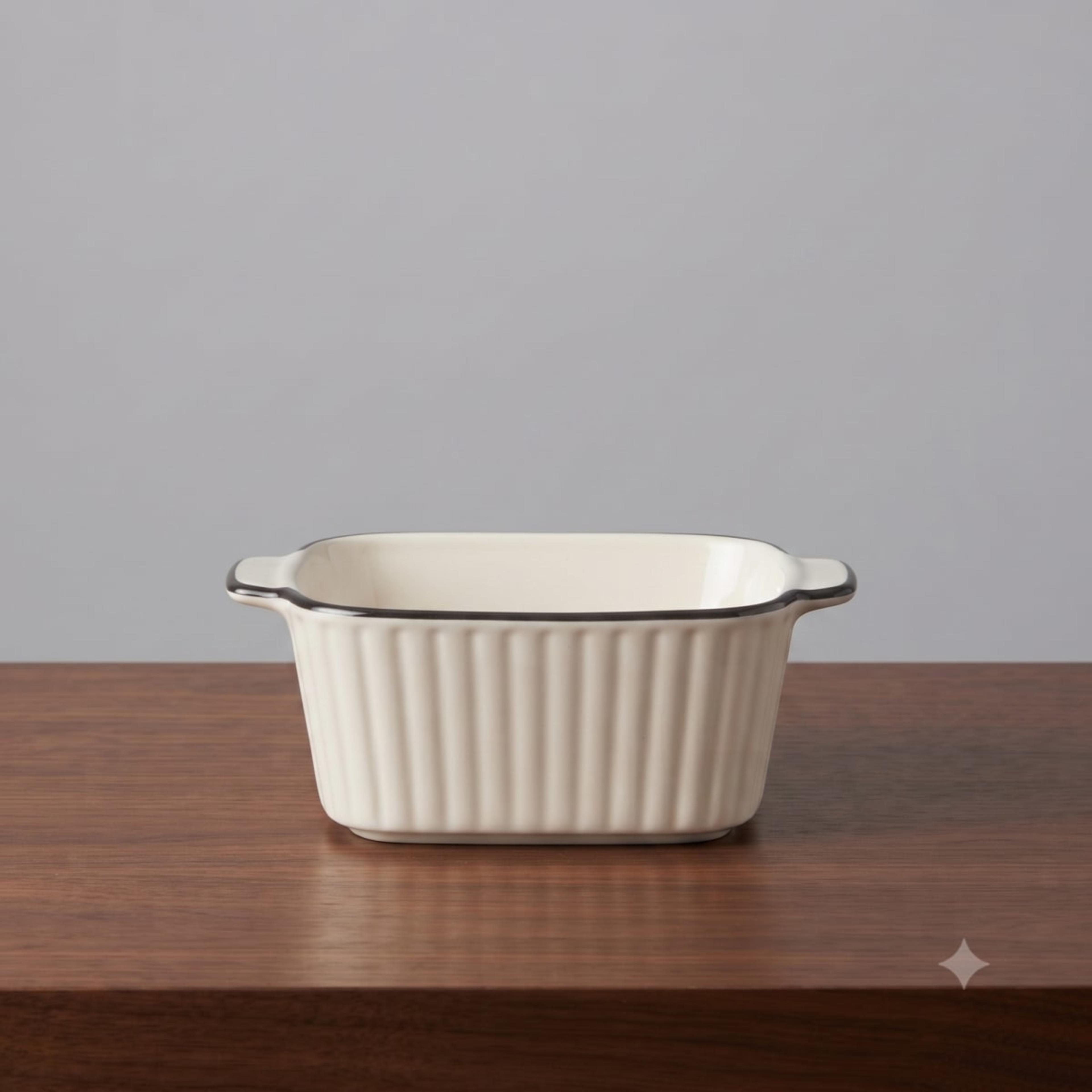 Black Top Oval Dish