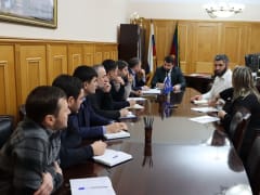 ДЕРЖА РУКУ НА ПУЛЬСЕ ПРОБЛЕМ ГОРОЖАН