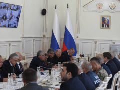 Сергей Меликов провел заседание Совета Безопасности РД