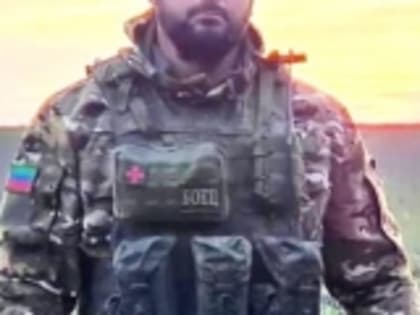 Участник СВО сержант Ильяс Асхабалиев из села Игали награждён знаком Минобороны России «За отличие»