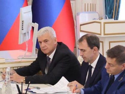 Владимир Надыкто участвует в совещаниях властей Дагестана