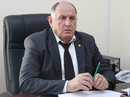 Абдулмуслим Абдулмуслимов провел личный прием граждан
